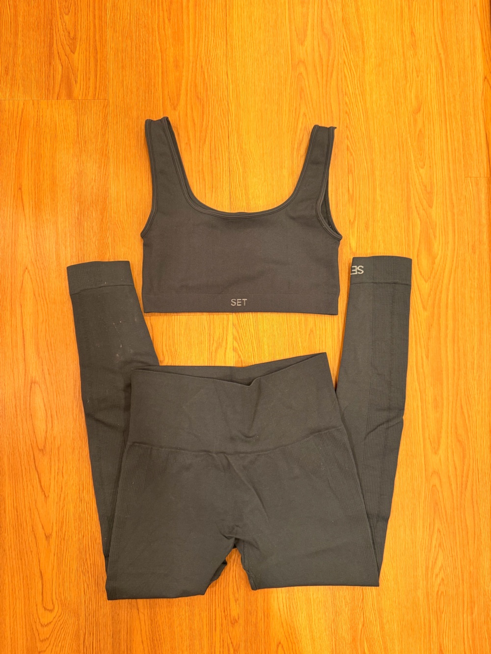 SET sculpt flex Ribbed Sports Bra & Leggings Set in Oxford size S